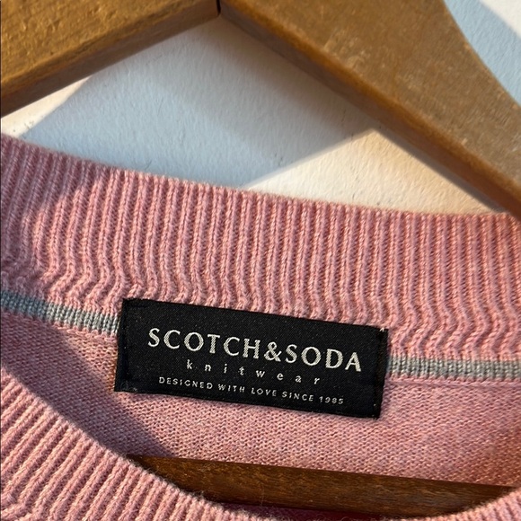 Scotch & Soda Pink Wool Long Sleeve Sweater - Picture 2 of 6
